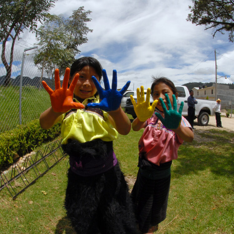 Fotografías de Marina Morris de las Aulas Tecnológicas en comunidades rurales.